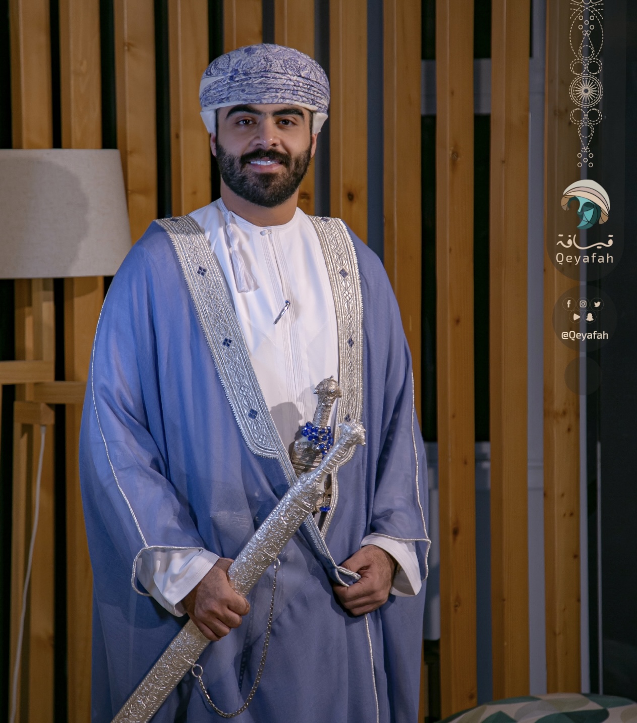 طقم بشت | للتأجير