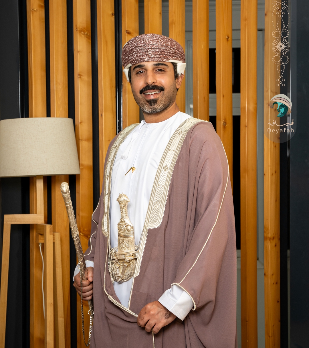 طقم بشت | للتأجير