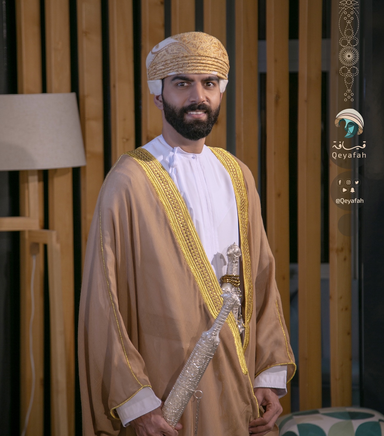 طقم بشت | للتأجير