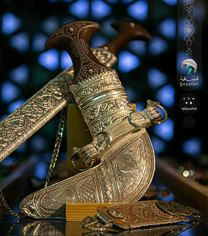 طقم ساحلي بني