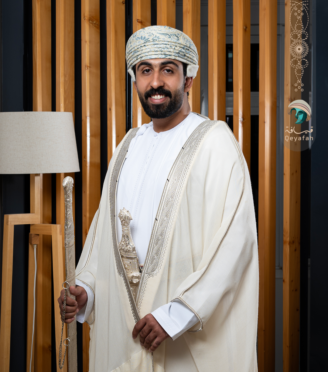 طقم بشت | للتأجير