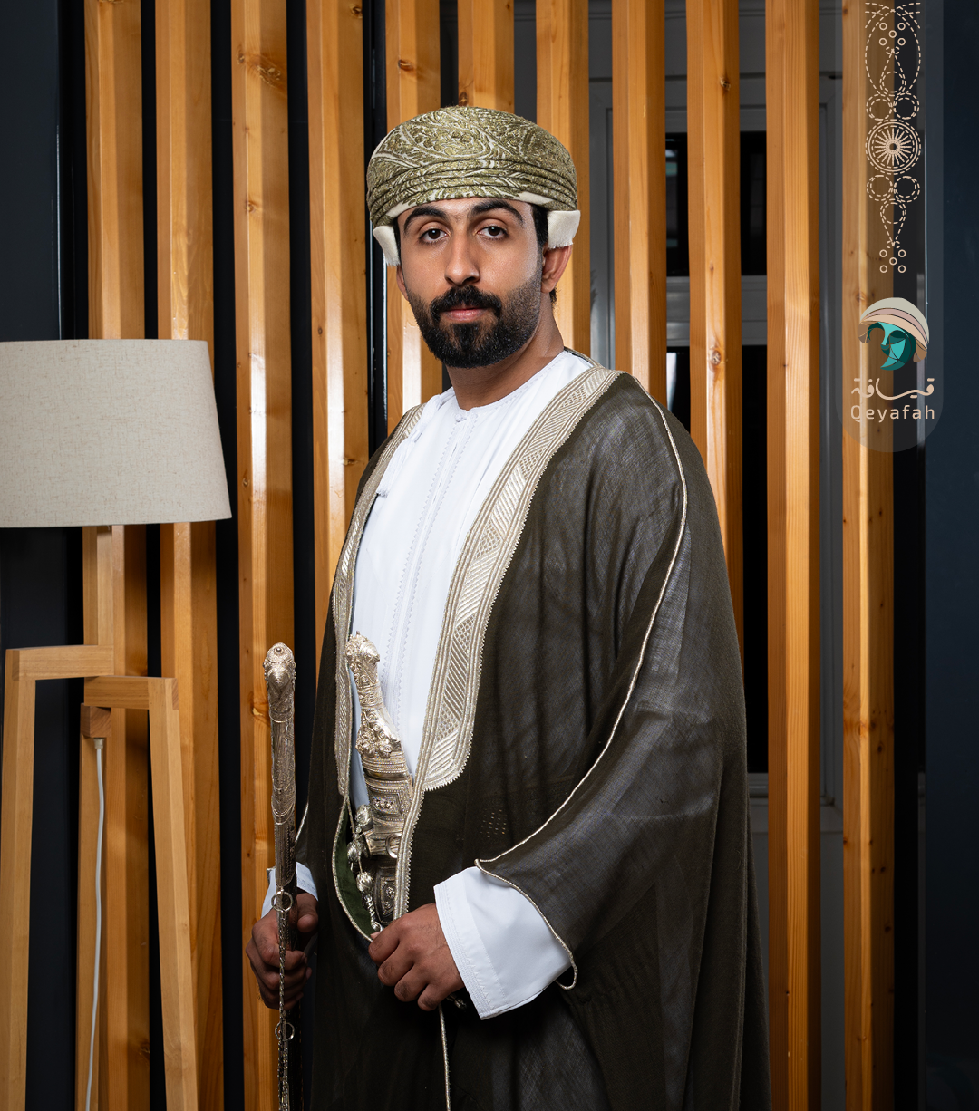 طقم بشت | للتأجير