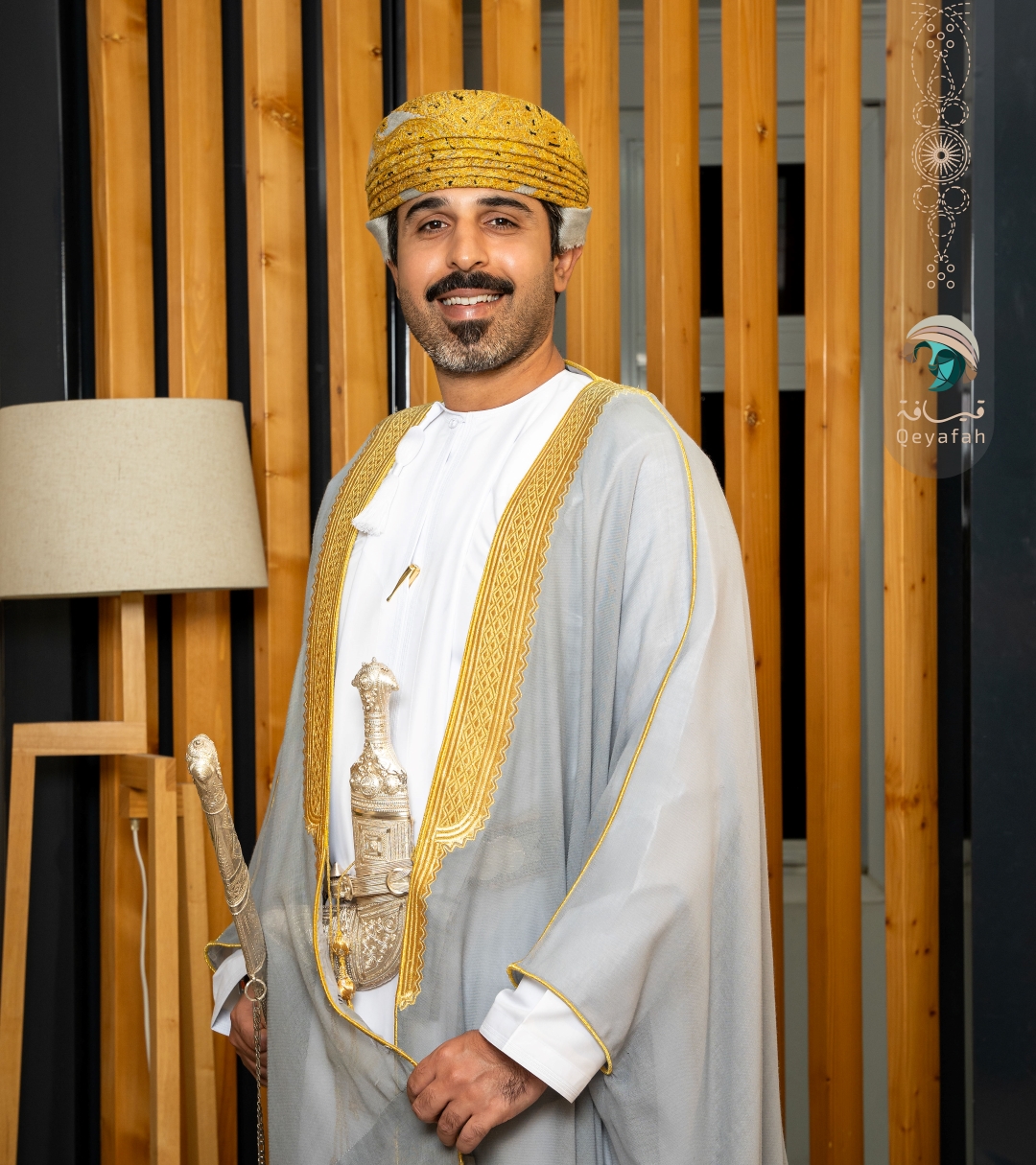 طقم بشت | للتأجير