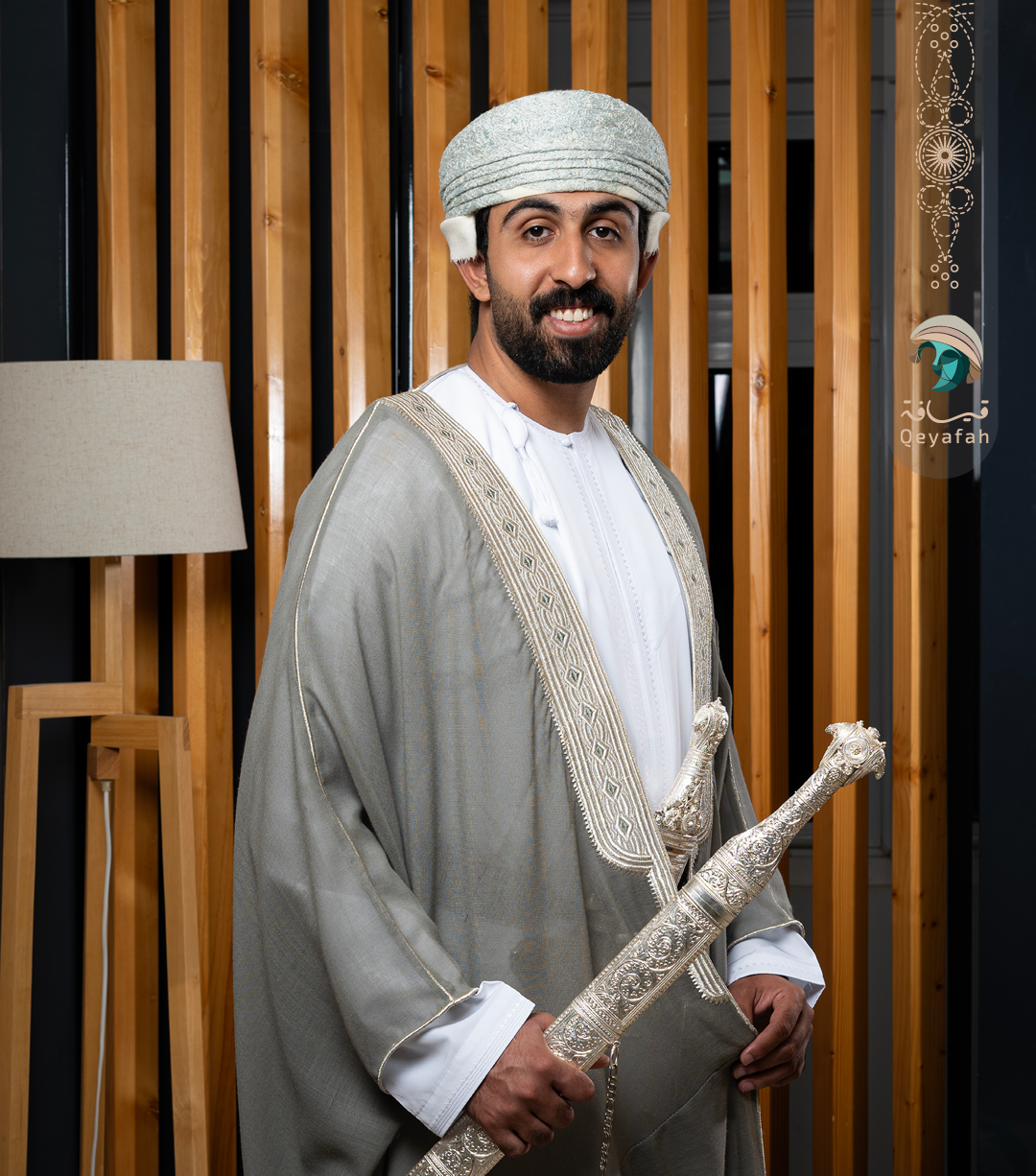 طقم بشت | للتأجير