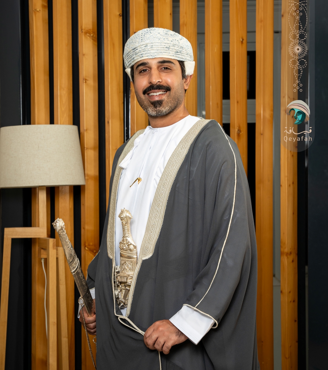 طقم بشت | للتأجير