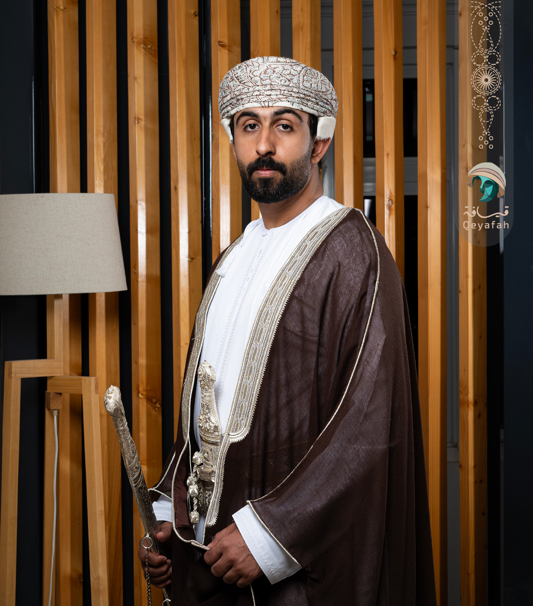 طقم بشت | للتأجير