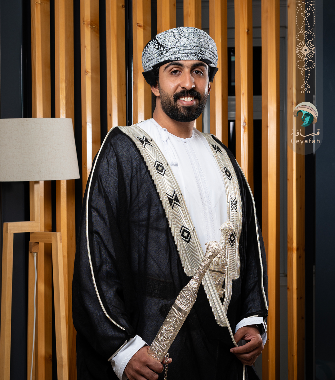 طقم بشت | للتأجير